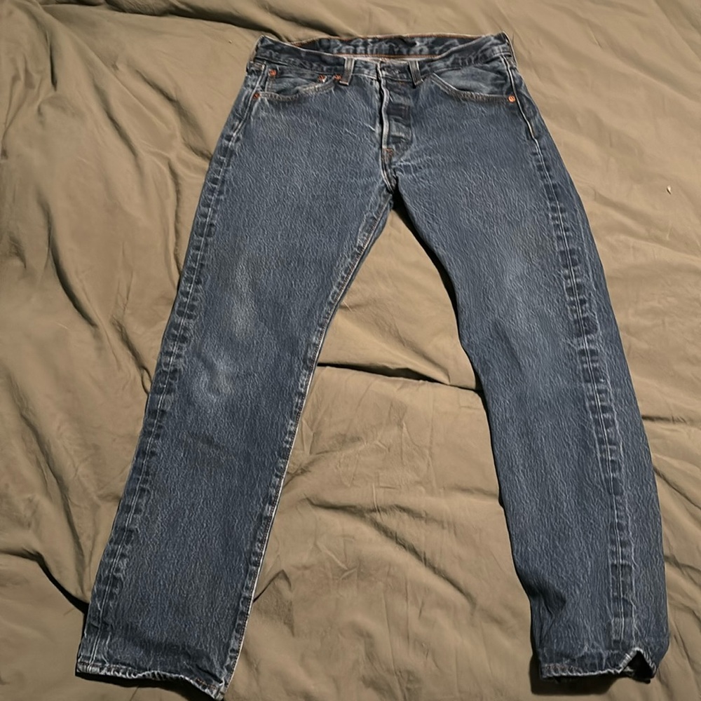 Levi’s 501. 32 X 32*